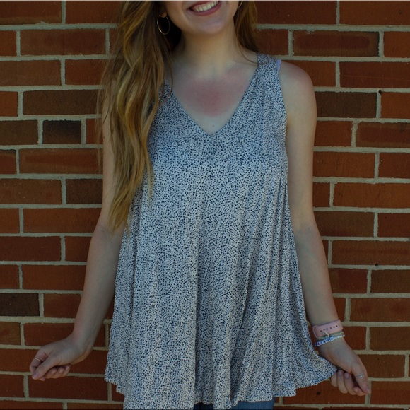 Anthropology Tank Top - Picture 1 of 2